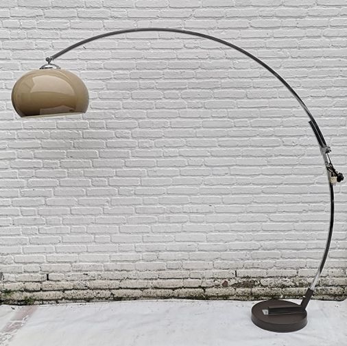 Nieuw binnen, vintage design booglamp