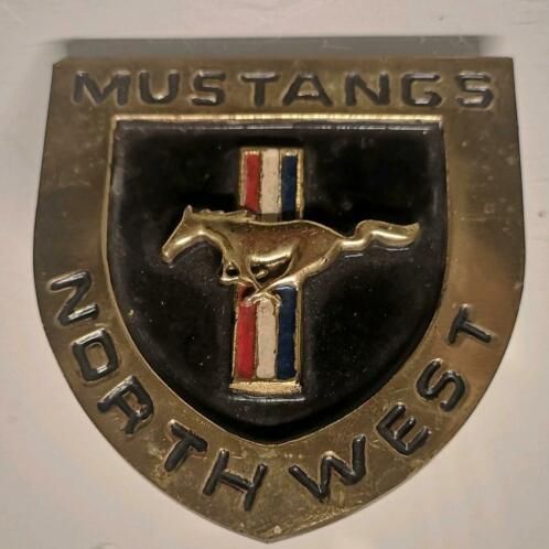 Zwaar bronzen Ford Mustang North West embleem