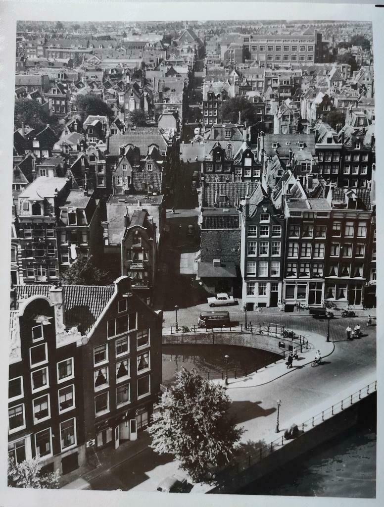 Amsterdam persfoto jaren vijftig vanaf kerktoren